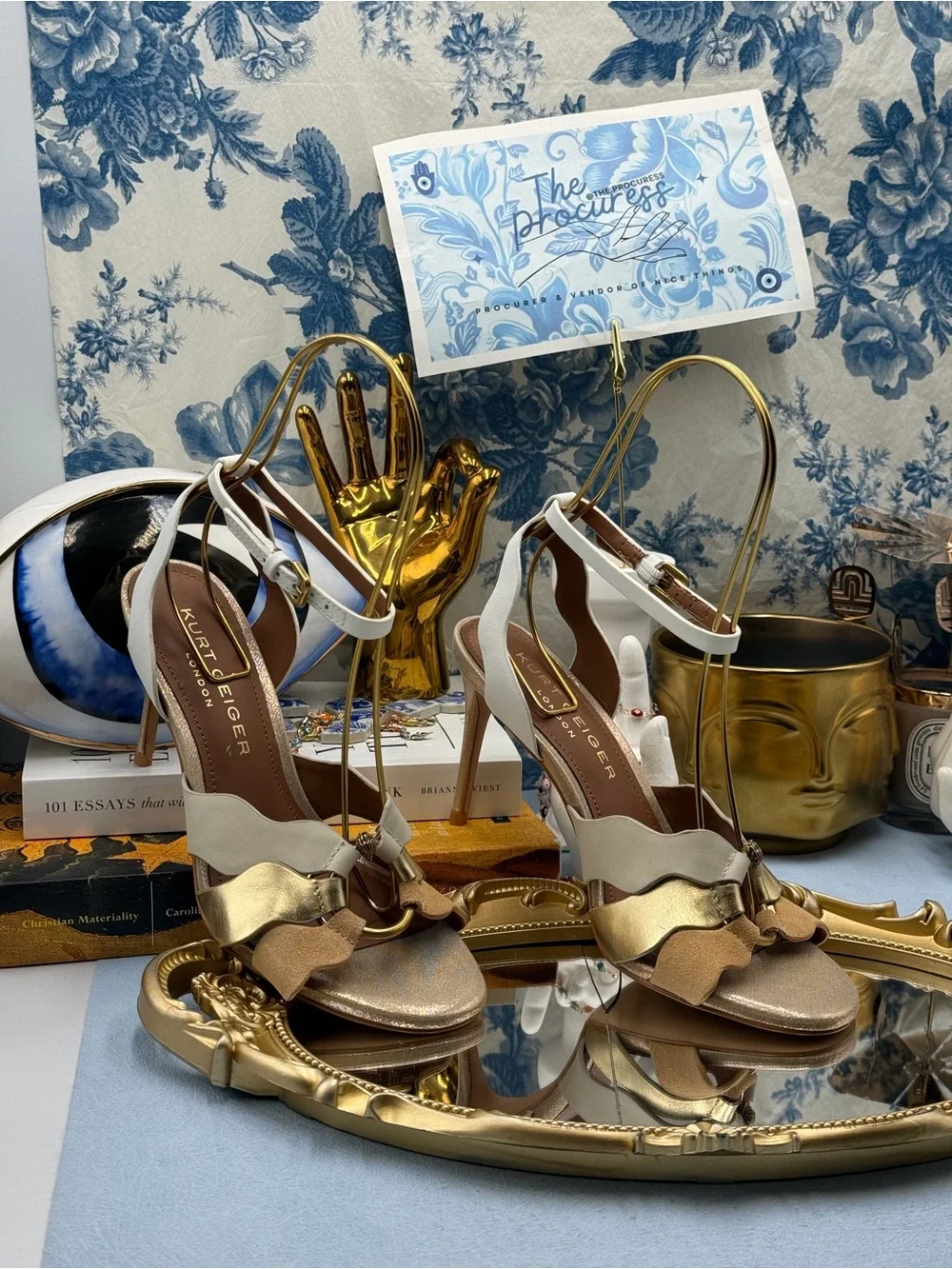 🆕 KURT GEIGER LONDON 🧿 NWOB Sun Wave Strappy Leather Sandal, Gold Combo - Sz 7